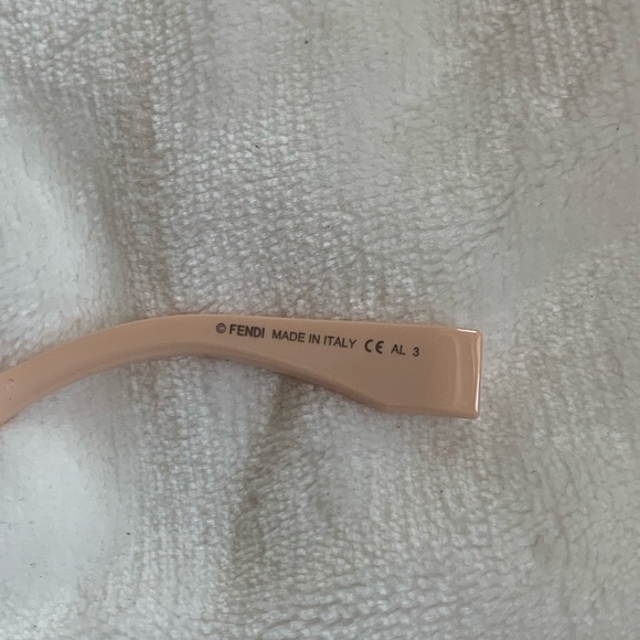 Fendi Freedom sunglasses main image 12